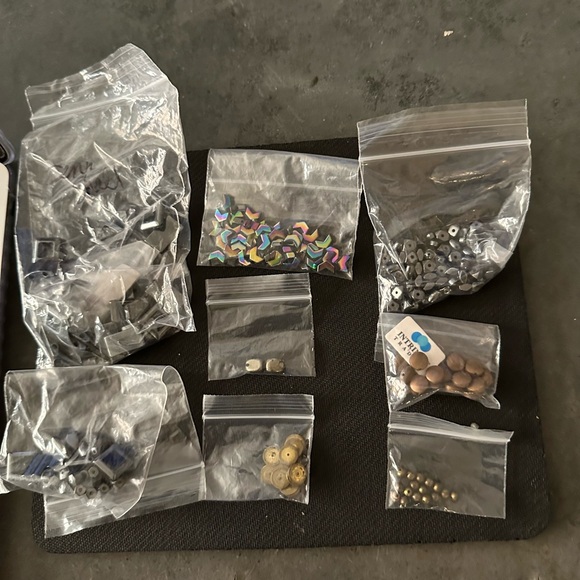 Assorted Semi Precious Bead Collection - Picture 2 of 2